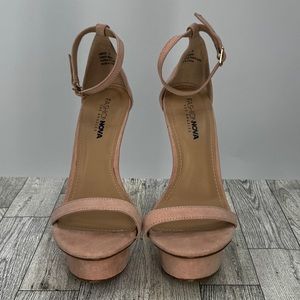 FashionNova Platform Stilettos Size 9 Faux Suede Nude Color